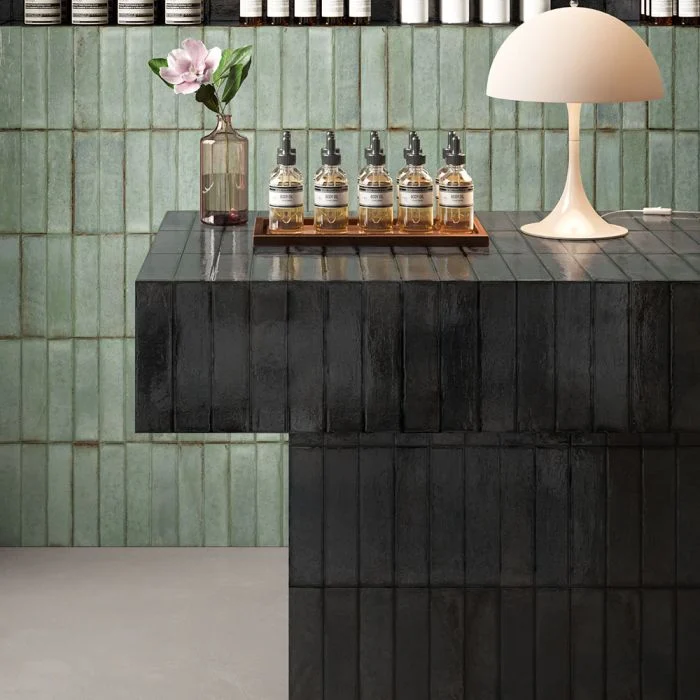 Botanico Smoke 2x8 Glossy  Porcelain