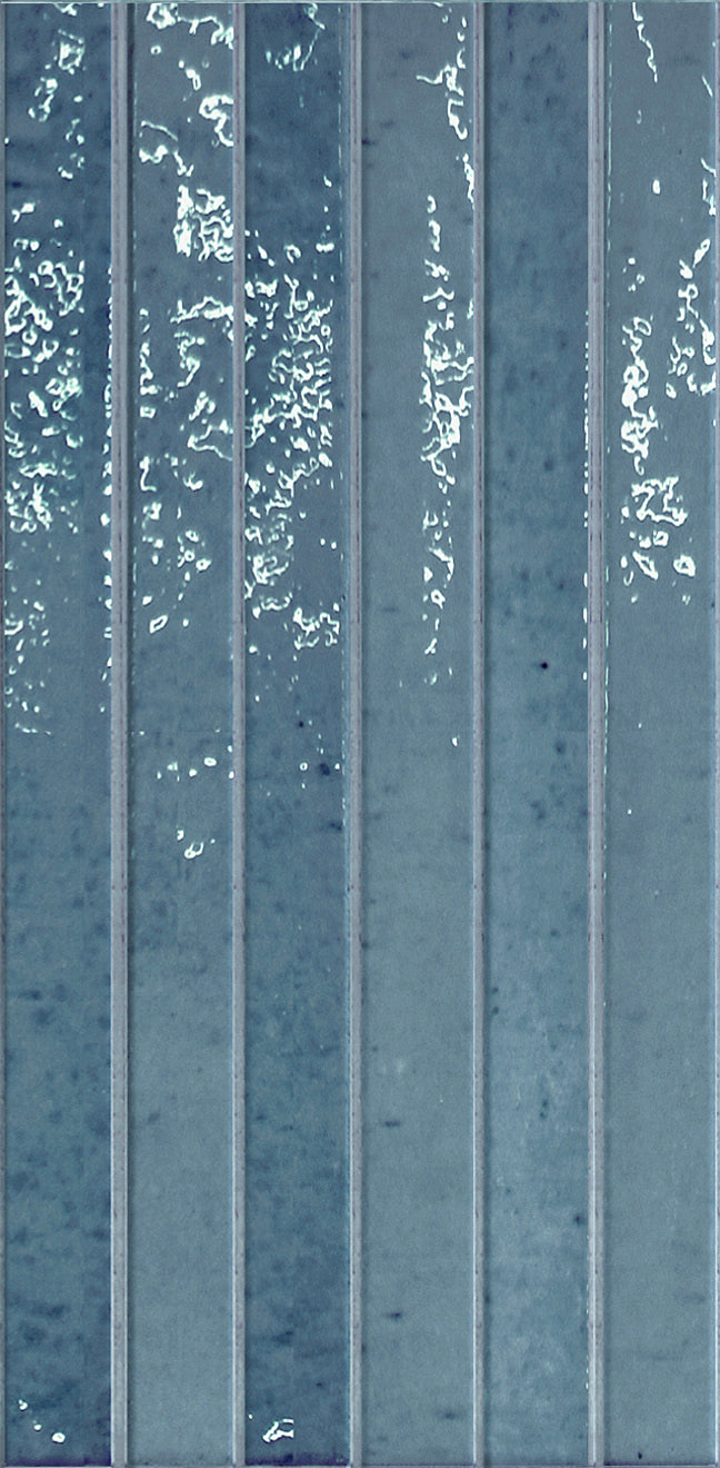 Cozy Sky 5x10 Polished Porcelain – single tile piece, sky blue glossy